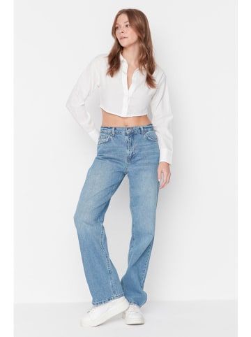 trendyol Jeans - Comfort fit - in Hellblau