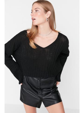 trendyol Sweter w kolorze czarnym