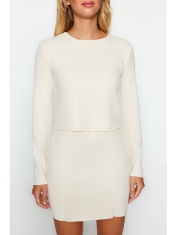 trendyol Bluse in Creme