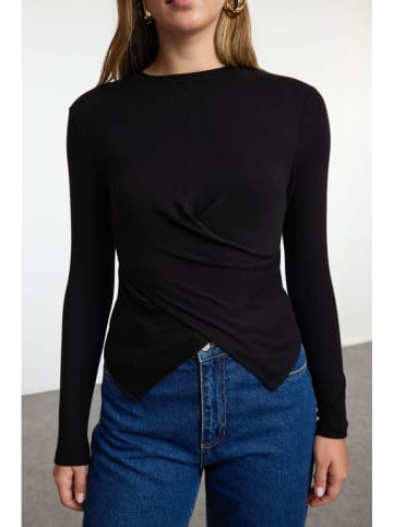 trendyol Bluse in Schwarz