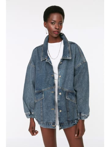 trendyol Jeansjacke in Blau