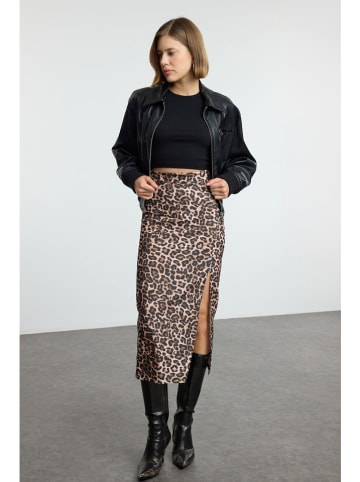 trendyol Rock in Beige/ Schwarz