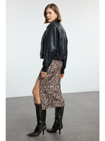 trendyol Rock in Beige/ Schwarz