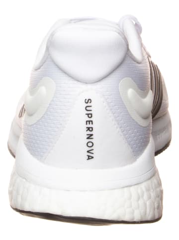 adidas Buty "Supernova" w kolorze białym do biegania