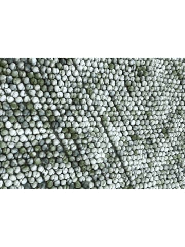 Zo!Home Dywanik łazienkowy "Zola" w kolorze oliwkowo-białym