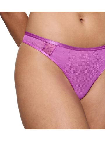 Triumph Stringi "Palina" w kolorze różowym