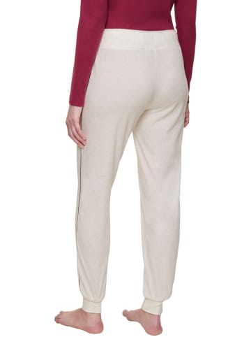 Triumph Broek crème