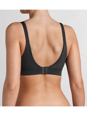 Triumph Sport-BH "Triaction Workout" in Schwarz