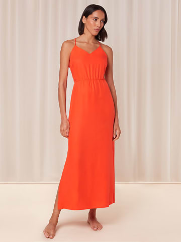 Triumph Sukienka w kolorze pomarańczowym
