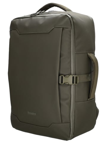 Beagles Rucksack in Khaki - (B)32 x (H)45 x (T)16 cm