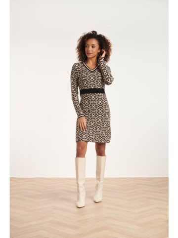 Smashed Lemon Strickkleid in Creme/ Schwarz