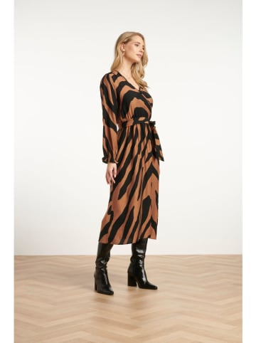 Smashed Lemon Sukienka w kolorze czarno-jasnobrązowym