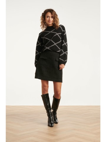 Smashed Lemon Rock in Schwarz