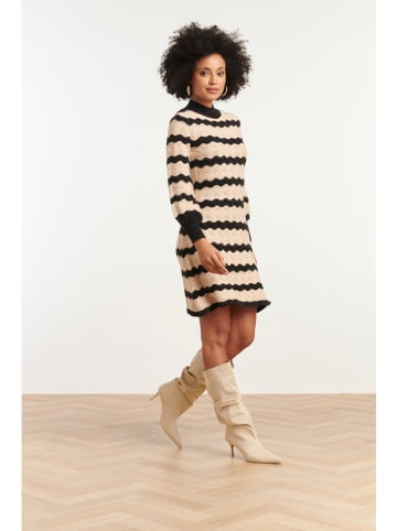 Smashed Lemon Gebreide jurk beige