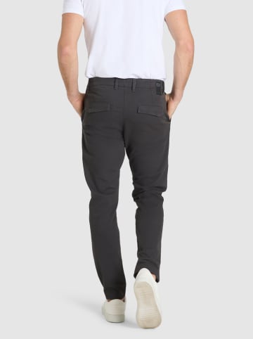 MAC Spodnie chino "Lenny" w kolorze granatowym