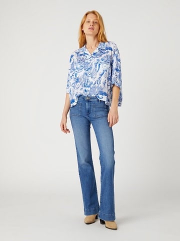 Wrangler Bluzka w kolorze niebiesko-białym