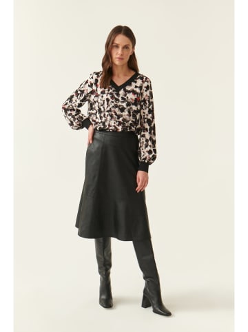 TATUUM Longsleeve in Schwarz/ Weiß