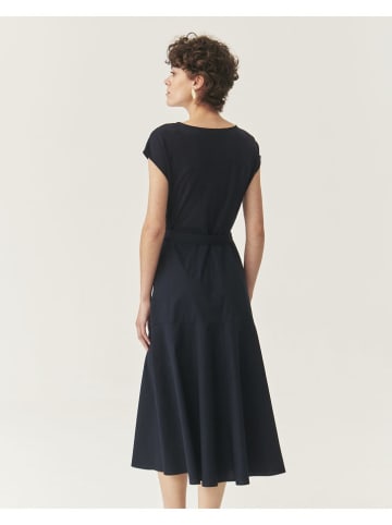 TATUUM Kleid in Dunkelblau