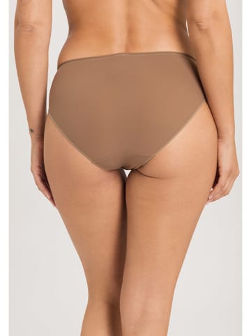 Hanro Slip in Braun