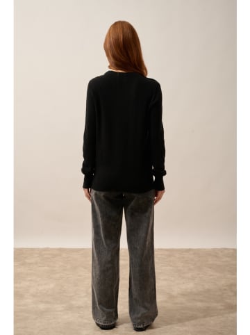 Just Cashmere Kaszmirowy sweter "Jeanne" w kolorze czarnym