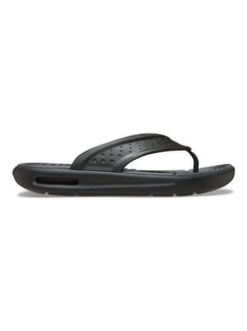 Crocs Teenslippers "InMotion Flip" zwart