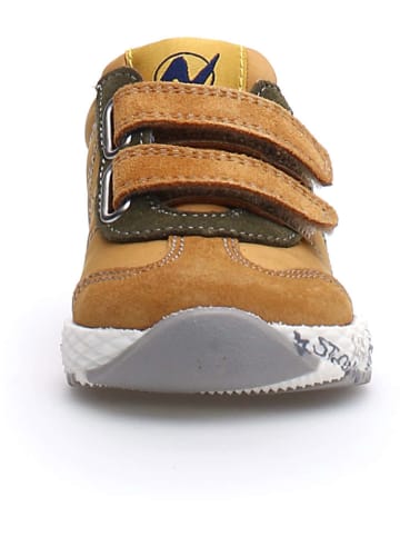 Naturino Sneakersy "Jesko" w kolorze jasnobrązowym