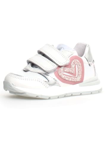 Naturino Skórzane sneakersy "Quelly" w kolorze srebrno-białym