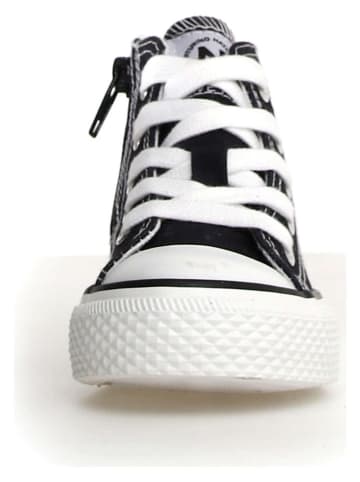 Naturino Sneakersy "Ylfas" w kolorze czarnym