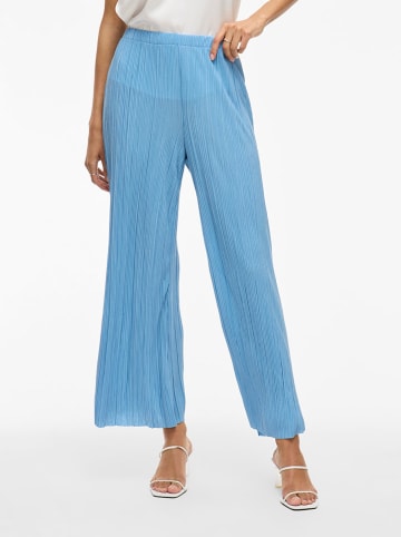 Vila Spodnie "Plisa" w kolorze błękitnym