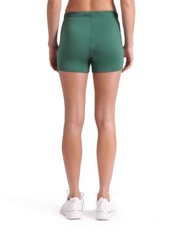 Arena Sweatshorts in Grün