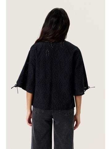 Soaked in Luxury Bluse in Schwarz