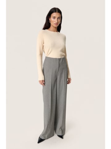 Soaked in Luxury Pullover in Champagner