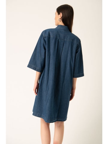 Soaked in Luxury Sukienka dżinsowa w kolorze granatowym