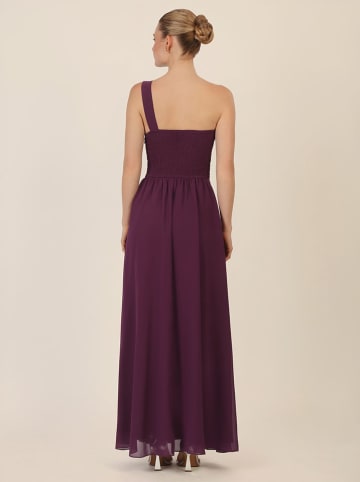 APART Kleid in Pflaume