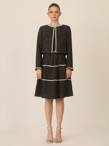 APART Bolerko w kolorze czarnym