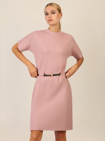 APART Sukienka dzianinowa w kolorze jasnoróżowym