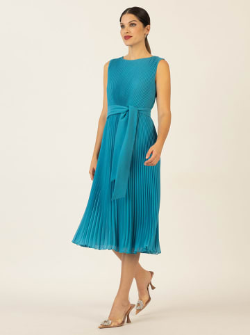 APART Plisseekleid in Blau