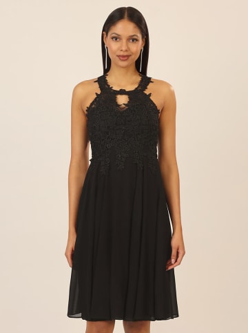 APART Kleid in Schwarz