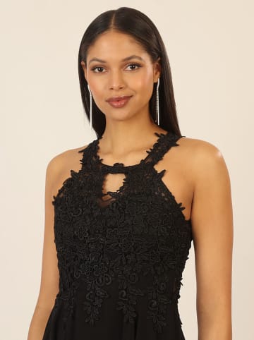 APART Kleid in Schwarz