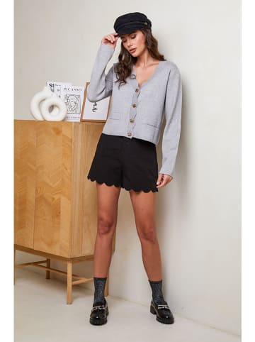 Soft Cashmere Cardigan in Grau