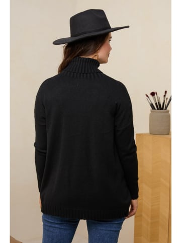 Curvy Lady Rollkragenpullover in Schwarz