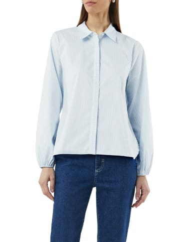 s.Oliver Bluse in Hellblau/ Weiß