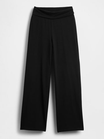GAP Hose in Schwarz