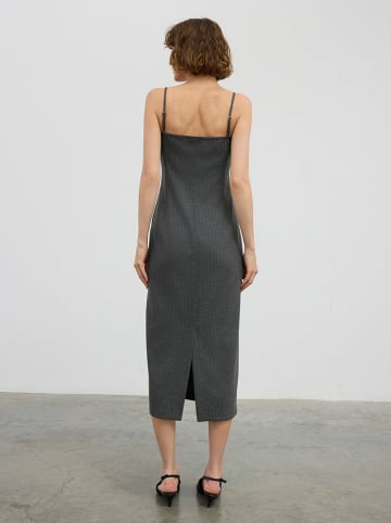 BGN Kleid in Anthrazit