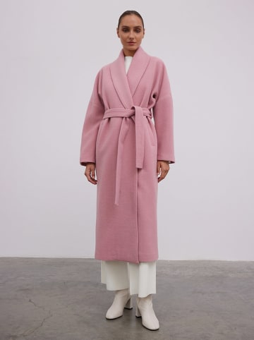 BGN Płaszcz przejściowy w kolorze jasnoróżowym