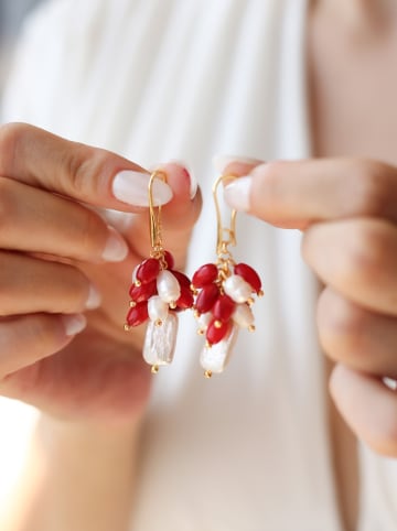 Pierres delicates Vergulde oorhangers met parels en edelstenen