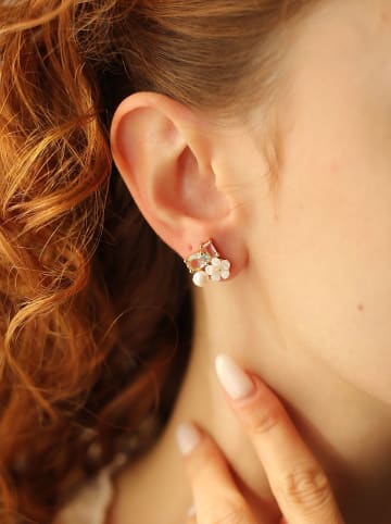 Pierres delicates Vergulde oorstekers met parels