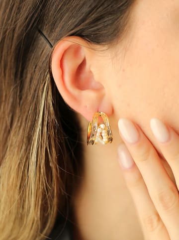 Pierres delicates Vergulde halfcreolen met parels