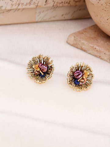 Pierres delicates Vergulde oorstekers met parels