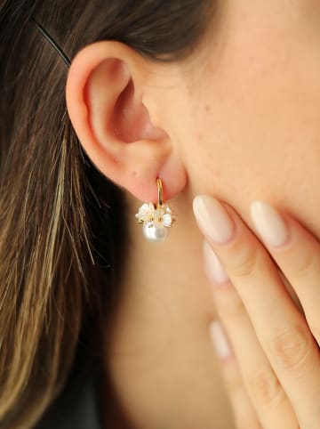 Pierres delicates Vergulde creolen met parels en edelstenen